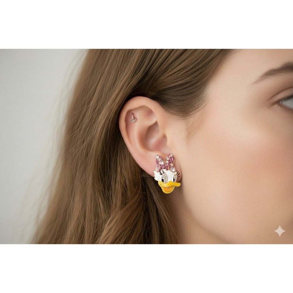 NIB!‎ Disney + Baublebar Daisy Duck Rhinestone Stud Earrings Nostalgia Kidcore